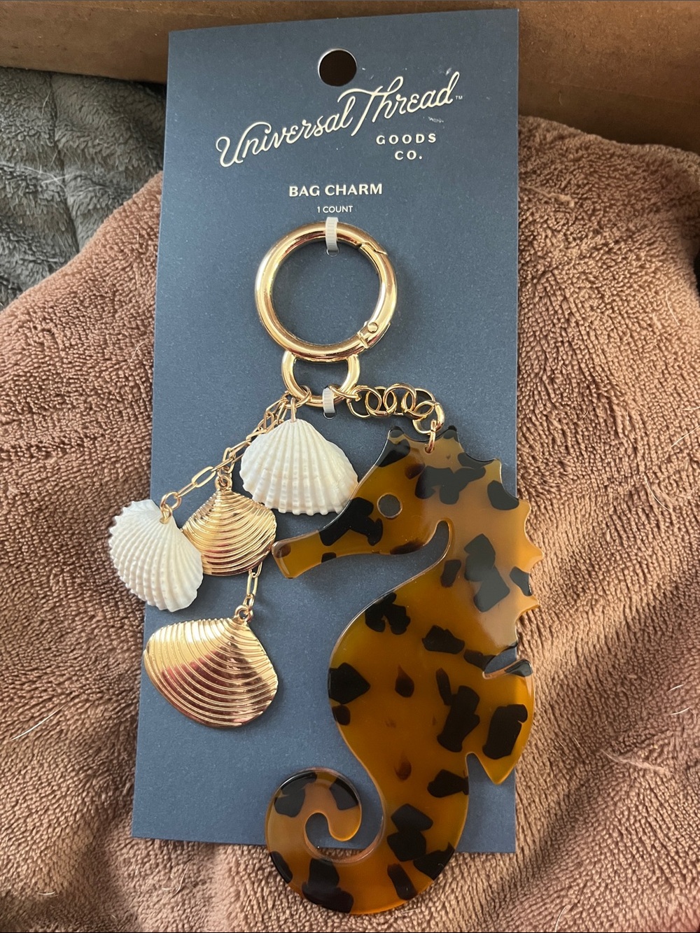 Universal Thread NWT Seahorse & Sea Shells Bag Charm